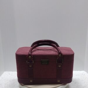 della Q Markers Train Case-Maroon